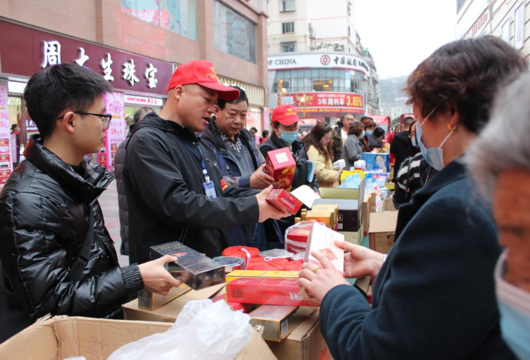 五粮液再次严打假冒伪劣，捍卫品牌尊严，保护消费者利益