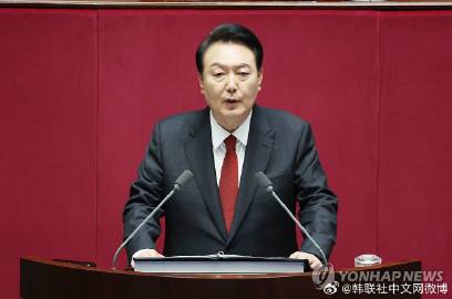 尹锡悦总统弹劾案投票中断，执政党议员除一人外全部退场，弹劾案将会如何发展？，尹锡悦总统弹劾案投票中断，执政党议员全部退场，弹劾案前景未明